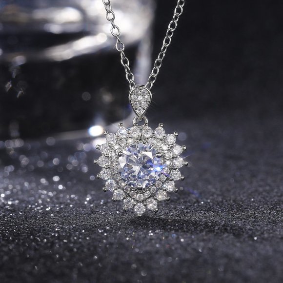 💎 Heart Full CZ Diamonds 925 Silver Plated Heart Necklace for Women, EVGG1107 - Picture 2 of 5